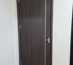 CỬA GỖ NHỰA TRANG TRÍ CHỈ NHÔM
